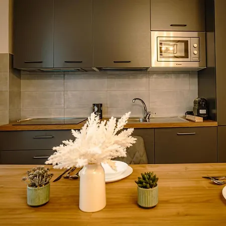 Giovio41-a Due Passi Dal Centro * Como