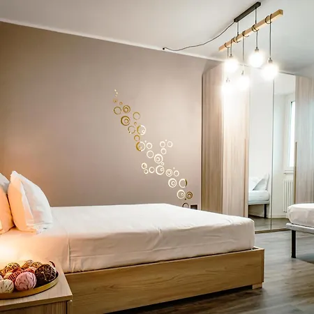 Giovio41-a Due Passi Dal Centro Apartman *