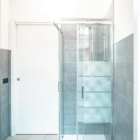 Giovio41-a Due Passi Dal Centro דירה *