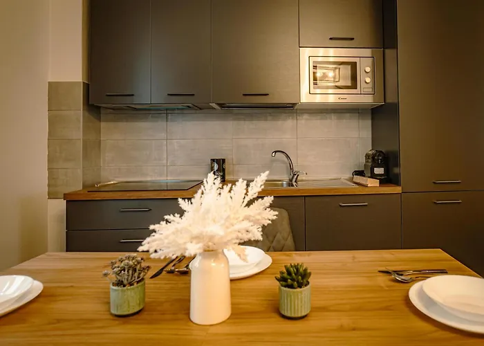 Giovio41-a Due Passi Dal Centro * 코모