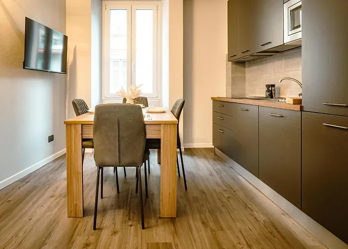 아파트 Giovio41-a Due Passi Dal Centro 코모