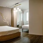 Giovio41-a Due Passi Dal Centro Appartement